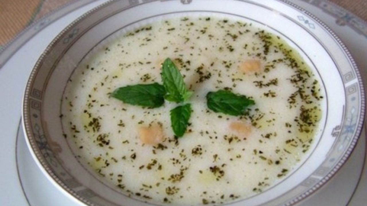Yayla çorbasının tadına varmak için yaz ya da kış fark etmez!