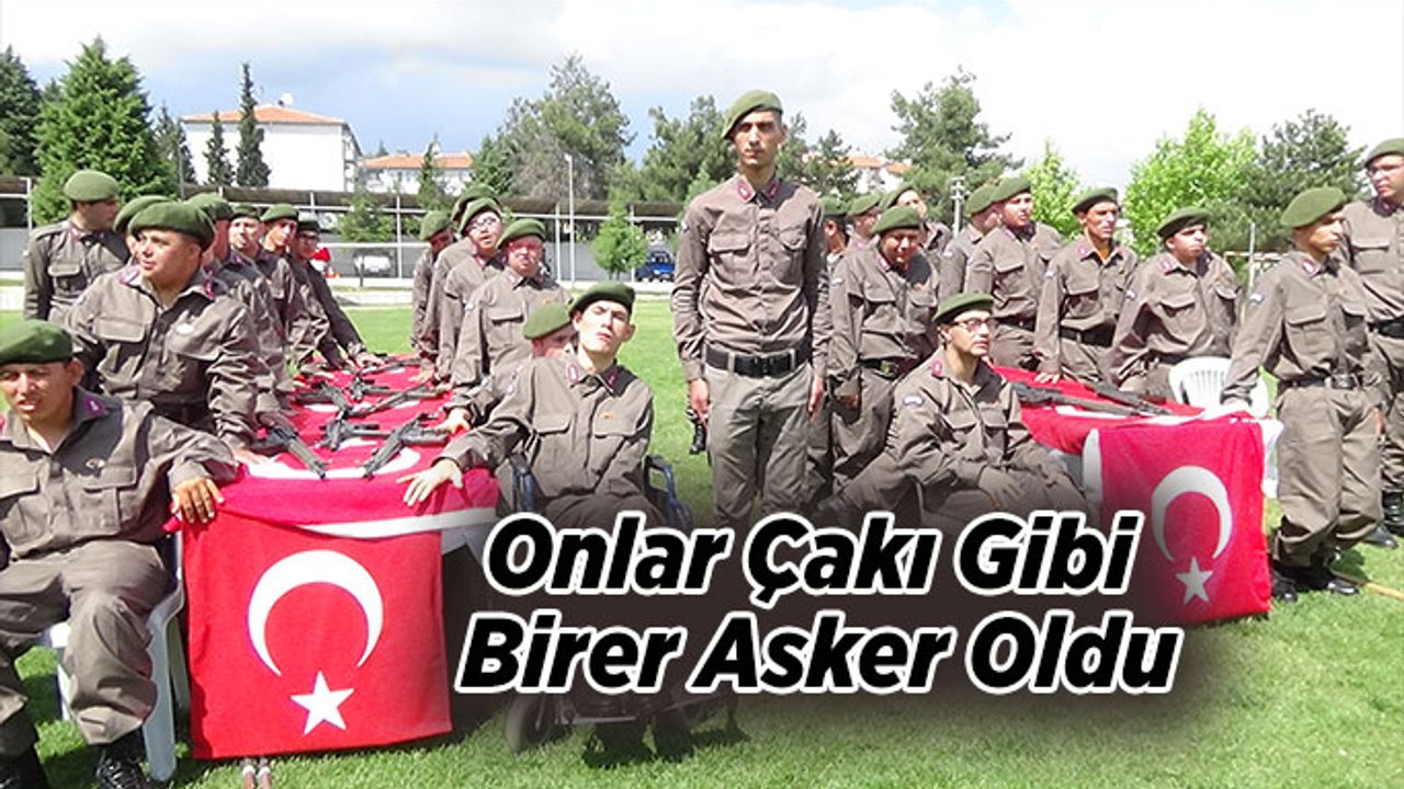 Bir Günlükte Olsa Onlar Çakı Gibi  Birer Asker Oldu