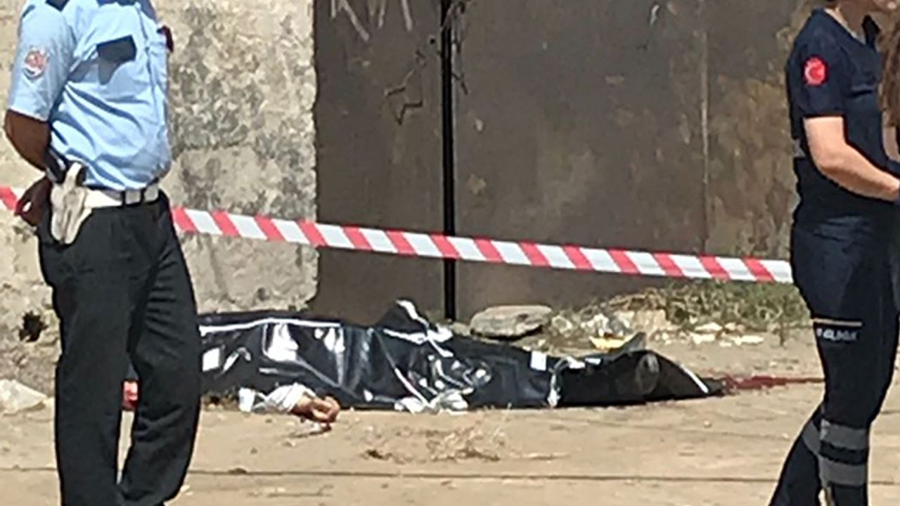 Uşak’ta Yaşlı Adam Yol Kenarında Ölü Bulundu