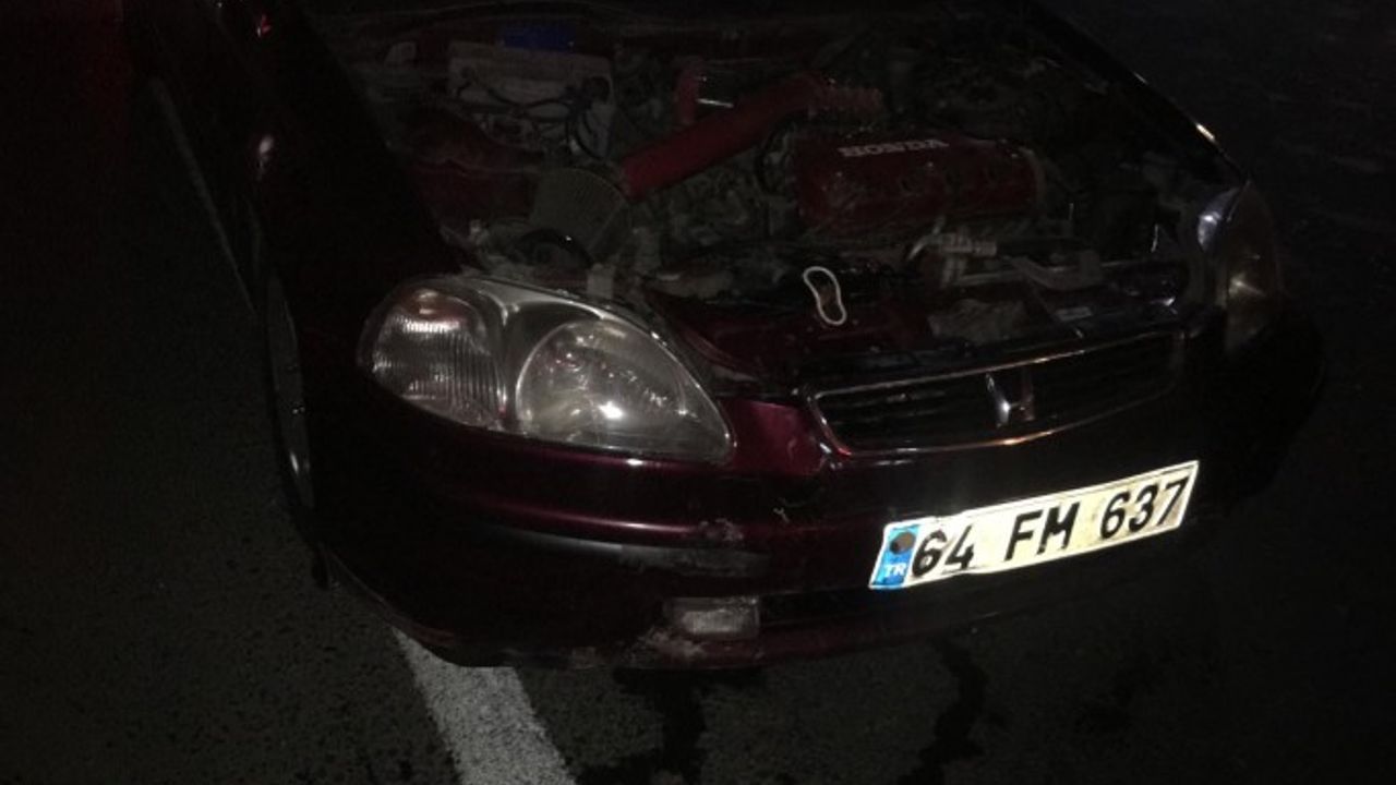 Frenleri tutmayan otomobil moto kuryeye çarptı: 1 hafif yaralı