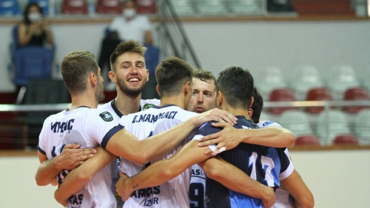 6. TSYD İzmir Voleybol Turnuvası’nda ilk maçın galibi Arkas Spor