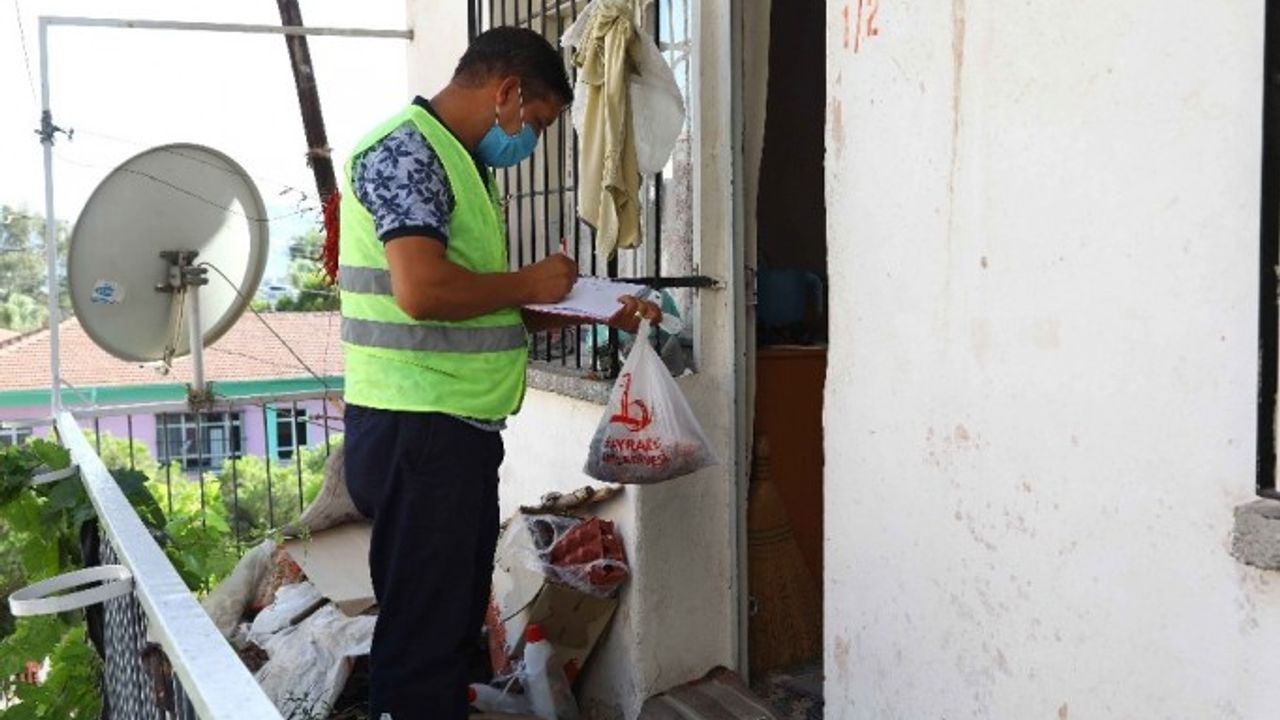 Bayraklı’da 74 ihtiyaç sahibi aileye 150 kilogram et dağıtıldı