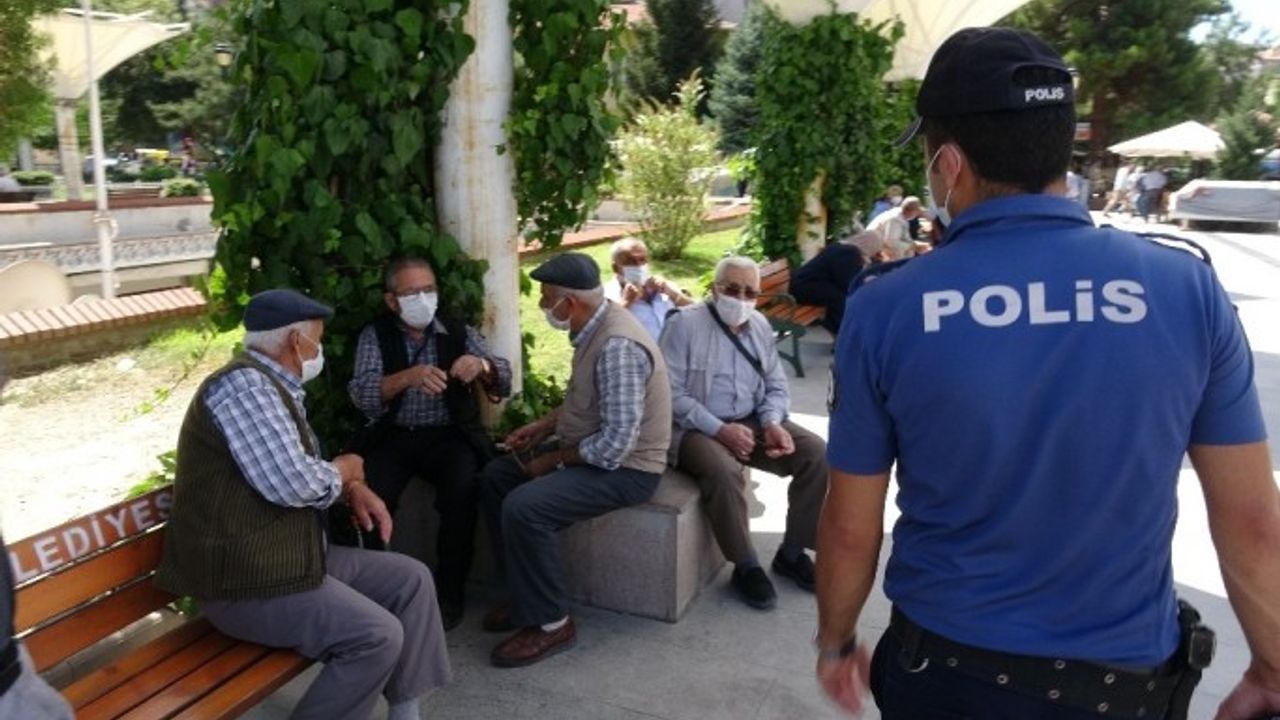Denizli’de bir haftada maske takmayanlara 17 bin 100 TL cezai işlem uygulandı