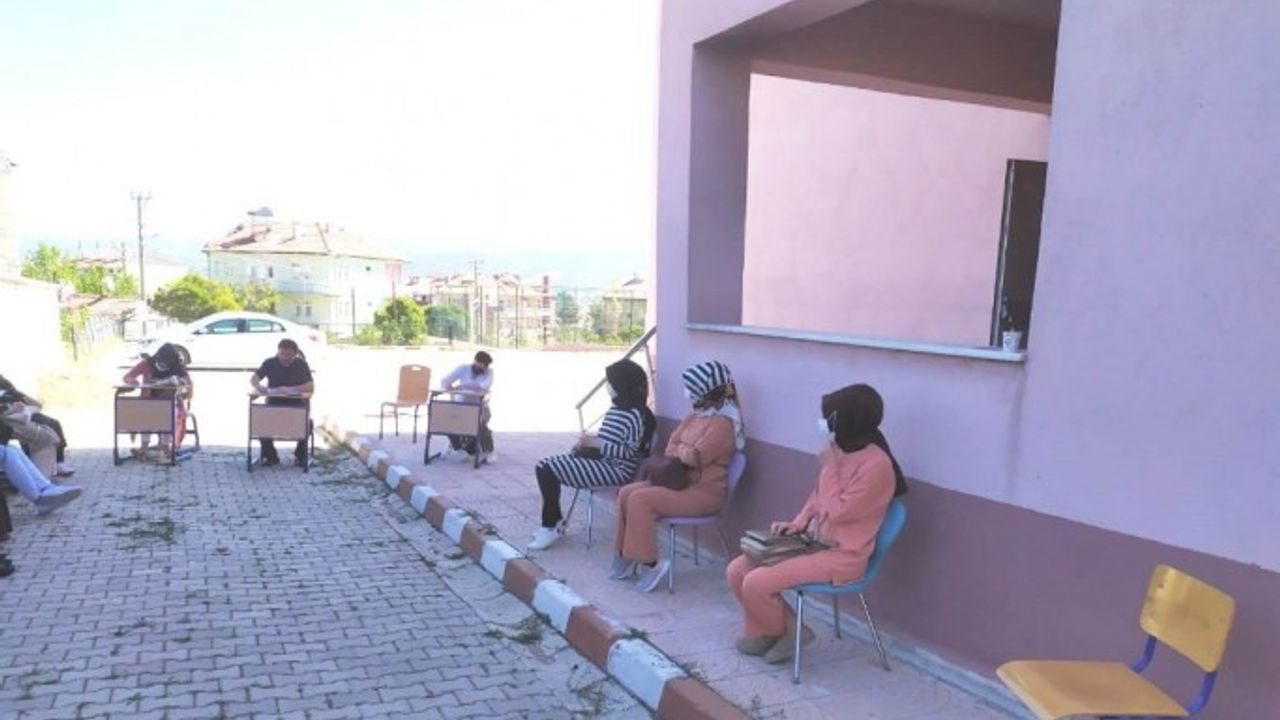 Hisarcık’ta ana sınıfı ve lise öğrencileri için, “Dijital Defterim” projesi