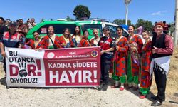 JANDARMA EKİPLERİ VATANDAŞI BİLGİLENDİRMEK İÇİN HER YERDE