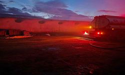 Eşme’de Tavuk Çiftliğinde Yangın: Büyük Maddi Hasar Oluştu