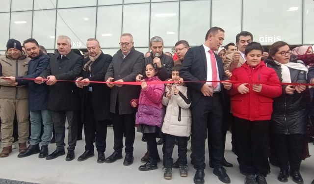 Uşak’ın En Büyük Toptan Marketi AS GROS 2.Mağazasını Açtı