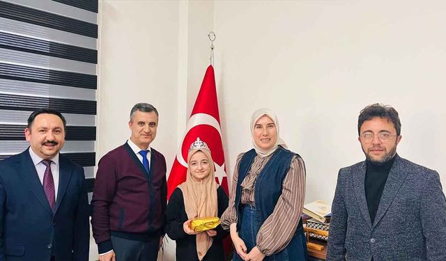 Ödüllü Hafız Öğrencilere Bir Hediye de Uşak Kent Konseyi’nden