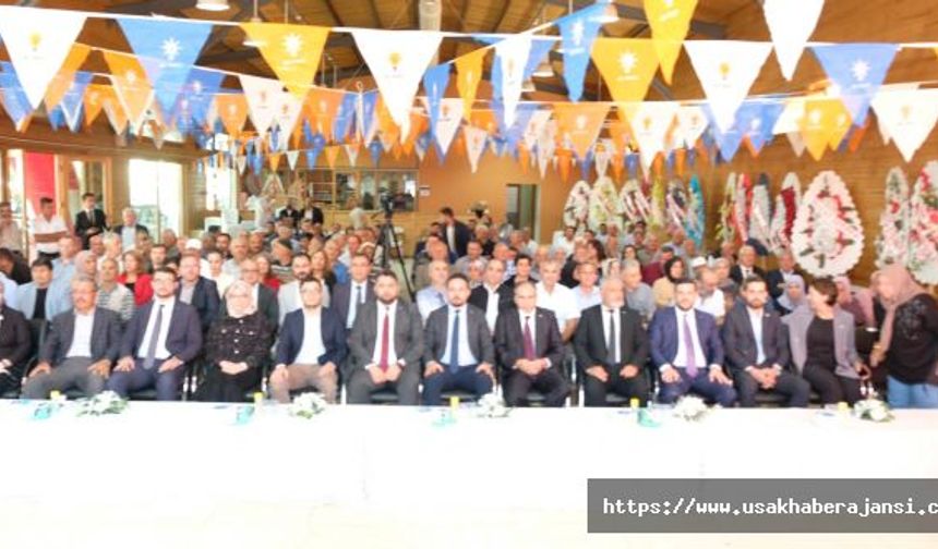 AK PARTİ EŞME İLÇE BAŞKANLIĞI’NIN 8. OLAĞAN GENEL KURULU: ADEM ALKAN YENİDEN SEÇİLDİ