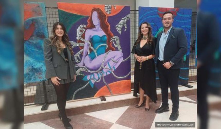 Ressam Elvan Dok’un Resim Sergisi Uşak Atatürk Kültür Merkezi’nde Açıldı